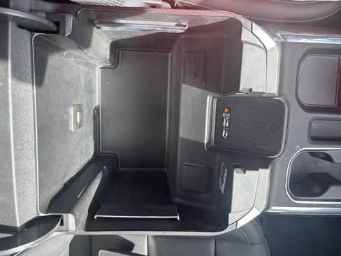 Used 2024 GMC Sierra 1500 SLT w/ SLT Premium Plus Package image 21