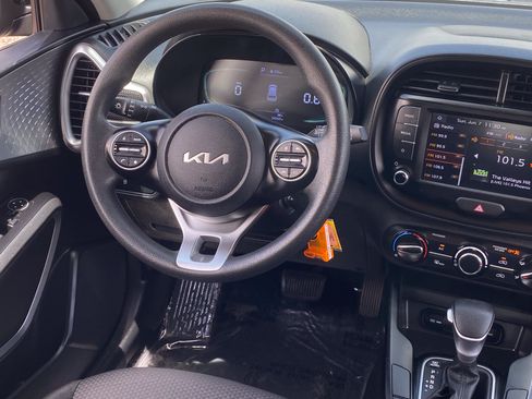 Certified 2024 Kia Soul LX w/ Option Group 015 FWD image 12