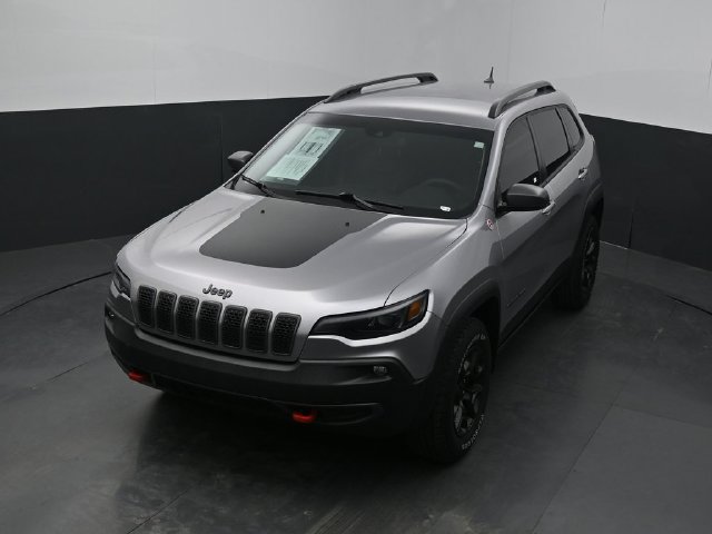 Used 2021 Jeep Cherokee Trailhawk w/ Trailer Tow Group AWD/4WD image 46