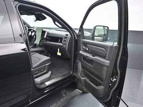 New 2026 RAM 2500 Limited AWD/4WD image 31