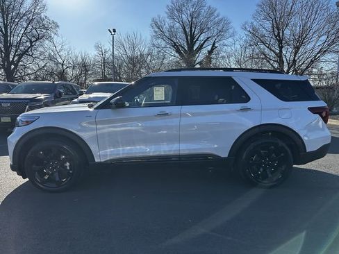 Certified 2023 Ford Explorer ST-Line image 8