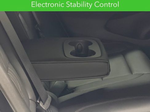 Certified 2025 Buick Envista Avenir FWD image 22