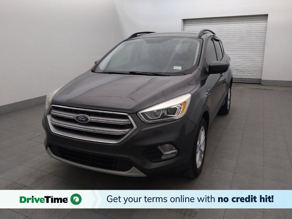 Used 2017 Ford Escape SE w/ Equipment Group 201A FWD image 1