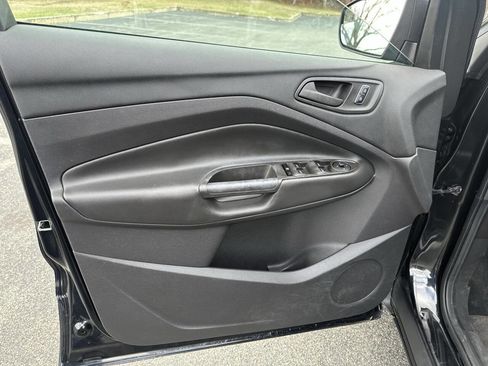 Used 2014 Ford Escape S image 14