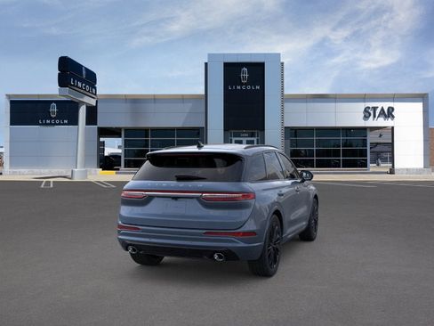 New 2026 Lincoln Corsair Premiere image 8