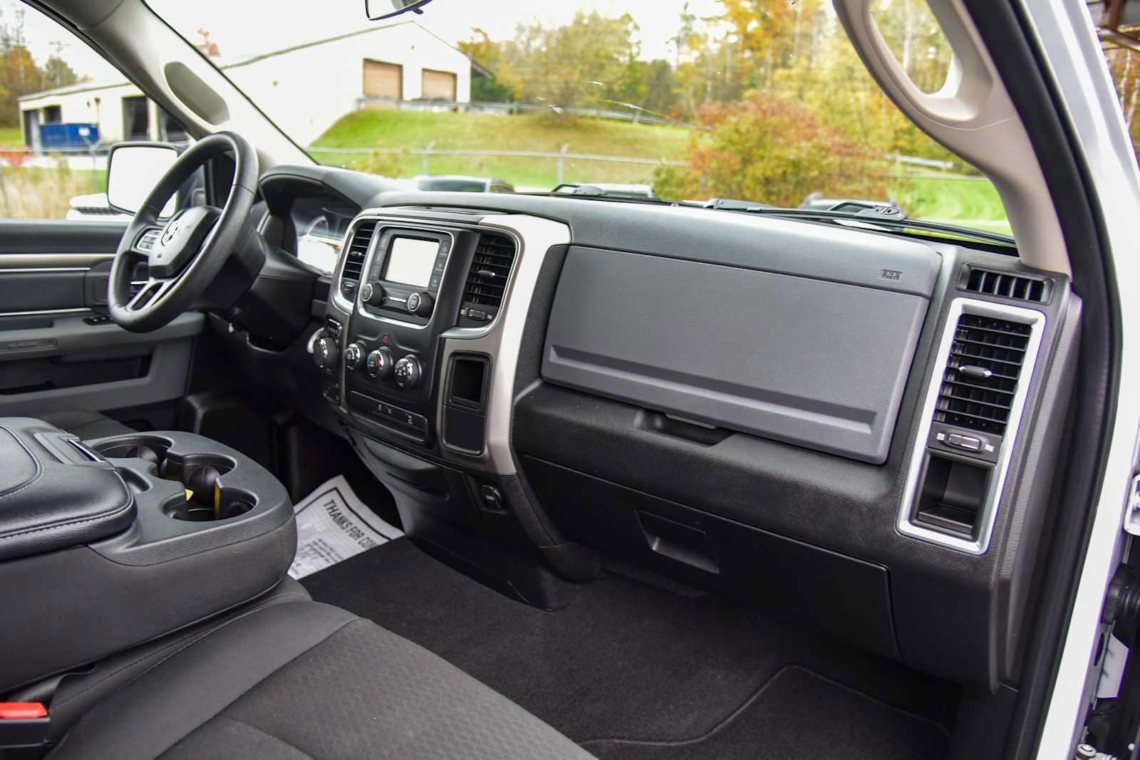 Used 2019 RAM 1500 Warlock AWD/4WD image 10