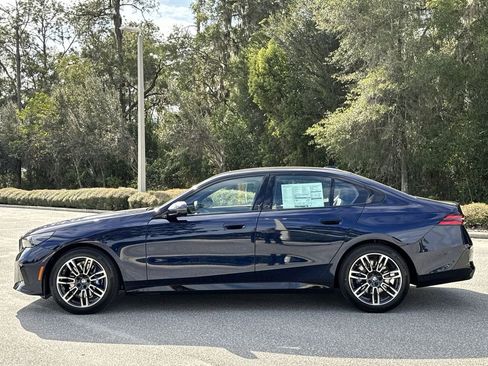 New 2026 BMW 530i xDrive 530i xDrive w/ M Sport Package image 10