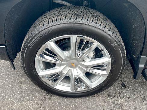 Certified 2026 Chevrolet Silverado 1500 High Country w/ High Country Premium Package image 10