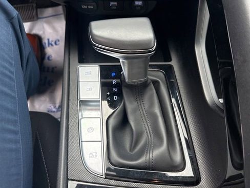 Used 2023 Hyundai Elantra SEL w/ Convenience Package FWD image 14