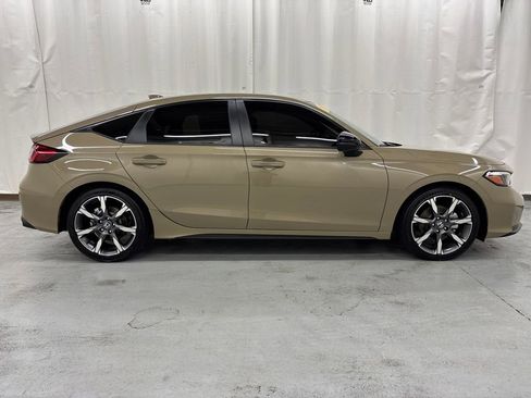 Used 2025 Honda Civic Sport Touring image 6