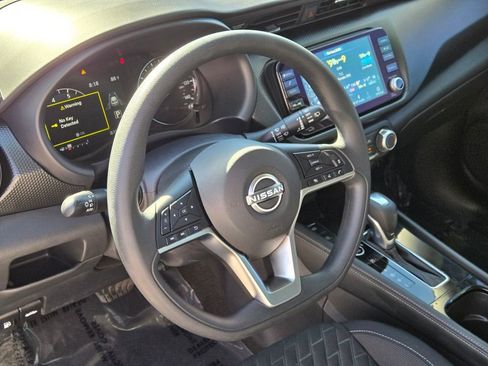 Certified 2023 Nissan Kicks SV FWD image 22