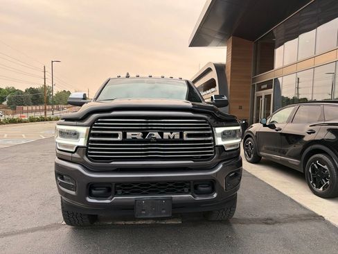 Used 2019 RAM 2500 Laramie AWD/4WD image 2