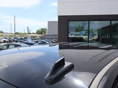 Used 2025 Chevrolet Silverado 1500 LT RWD image 18