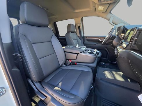 New 2026 Chevrolet Silverado 2500 LT w/ Texas Edition image 21