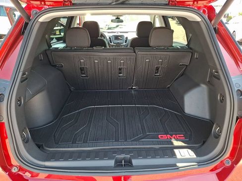 Used 2023 Chevrolet Equinox LT FWD image 29