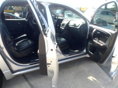 Used 2016 GMC Acadia Denali FWD image 6