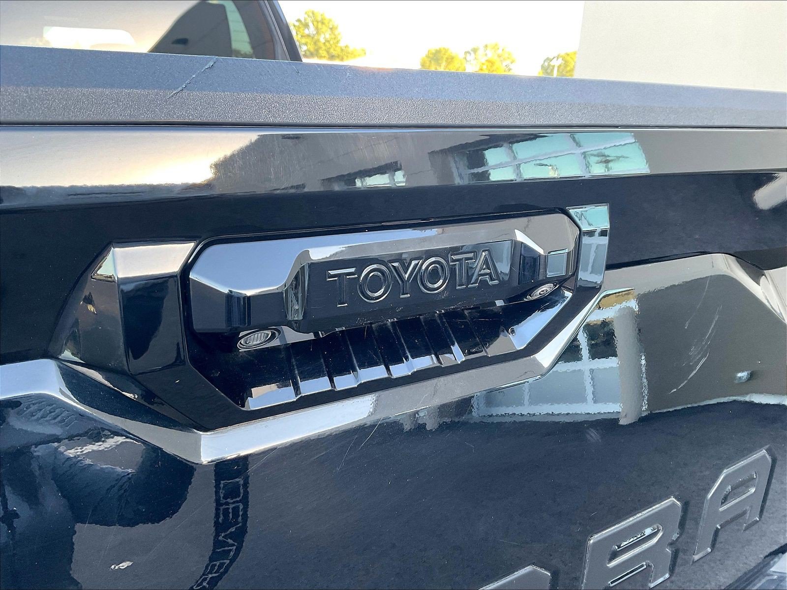 Used 2023 Toyota Tundra Platinum AWD/4WD image 25