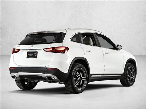 New 2026 Mercedes-Benz GLA 250 4MATIC image 5