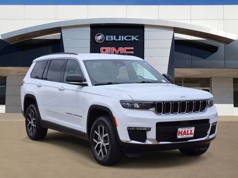 Used 2025 Jeep Grand Cherokee L Limited AWD/4WD image 1
