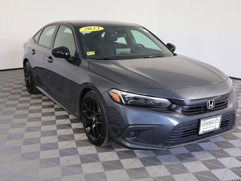 Used 2023 Honda Civic Sport image 1