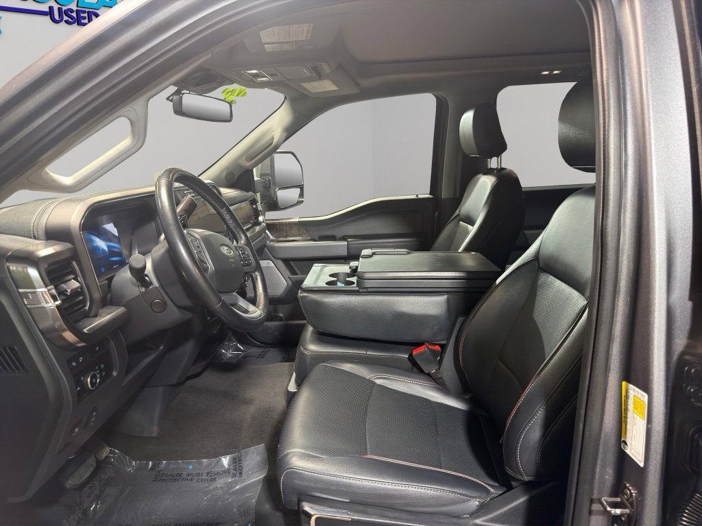 Used 2023 Ford F250 Lariat w/ FX4 Off-Road Package AWD/4WD image 9