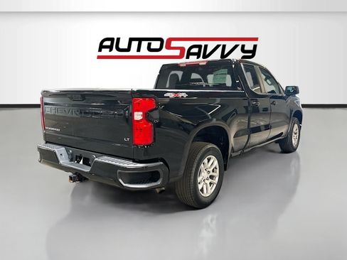 Used 2024 Chevrolet Silverado 1500 LT AWD/4WD image 7