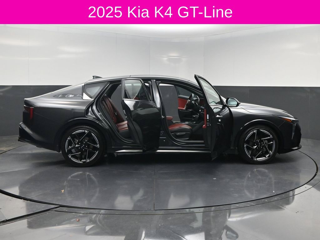 Used 2025 Kia K4 GT-Line w/ GT-Line Premium Package FWD image 4