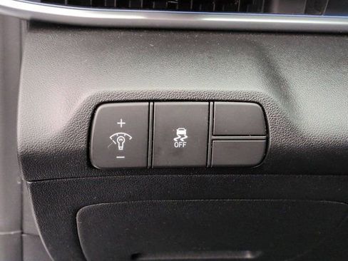 Used 2024 Hyundai Elantra SEL w/ Convenience Package image 26