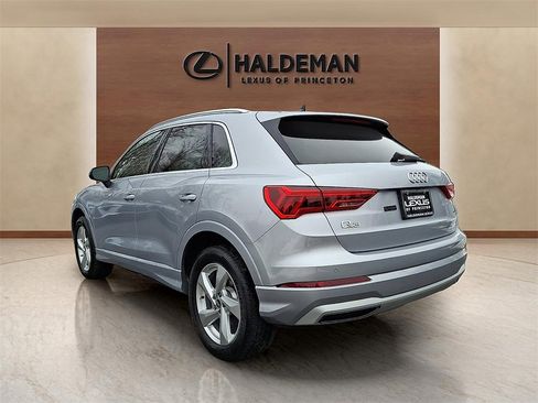 Used 2022 Audi Q3 2.0T Premium Plus w/ Premium Plus Package image 4