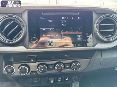 Used 2019 Toyota Tacoma TRD Off-Road image 21