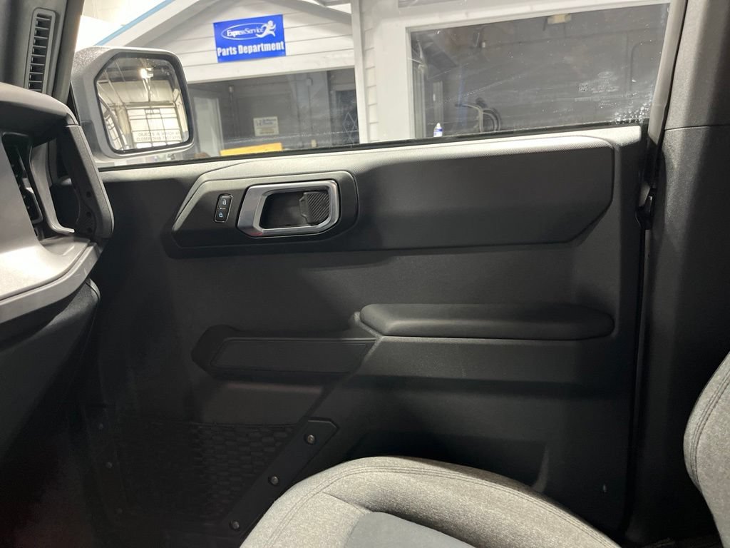 Used 2025 Ford Bronco Big Bend AWD/4WD image 18