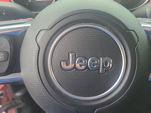 Used 2021 Jeep Wrangler Unlimited Rubicon AWD/4WD image 19