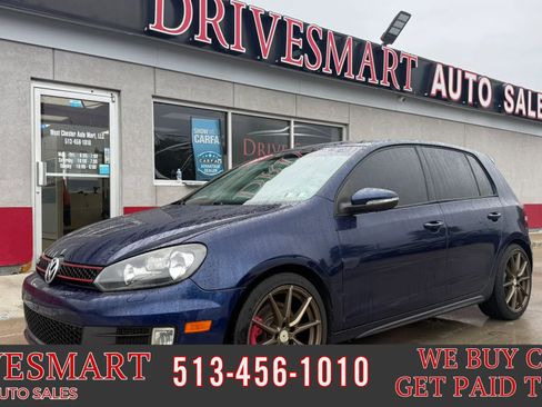 Used 2011 Volkswagen GTI 4-Door image 1