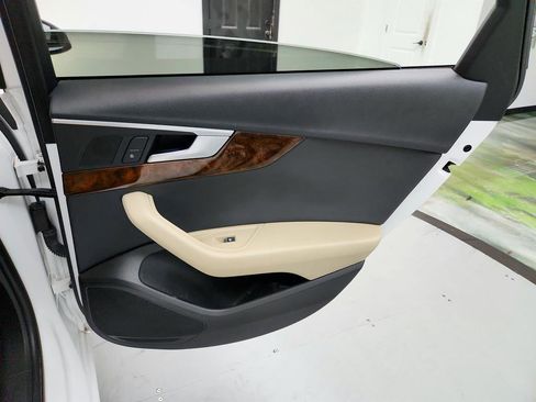 Used 2017 Audi A4 2.0T Premium image 28