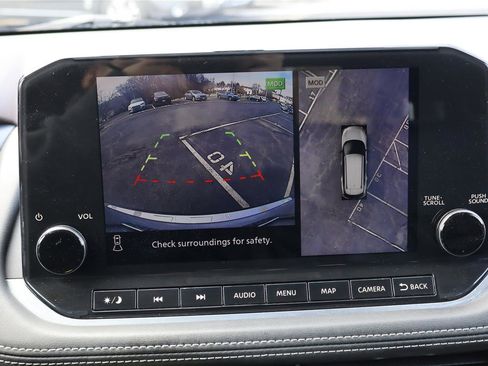 Used 2021 Nissan Rogue SL w/ Premium Package image 20