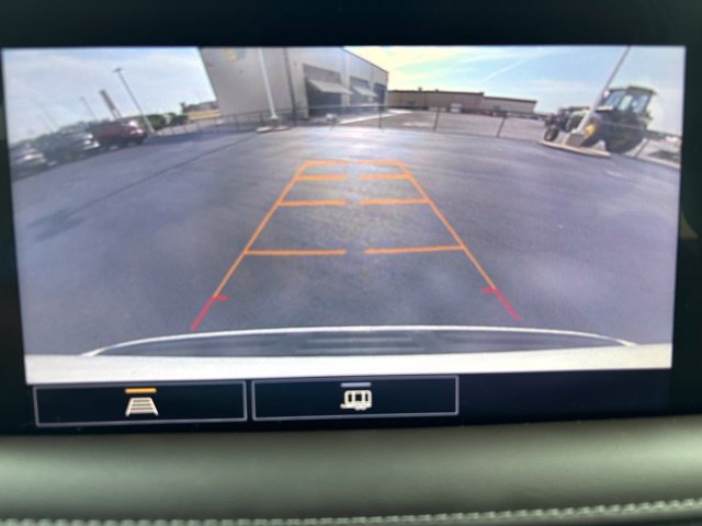 Used 2021 GMC Yukon SLT RWD image 26