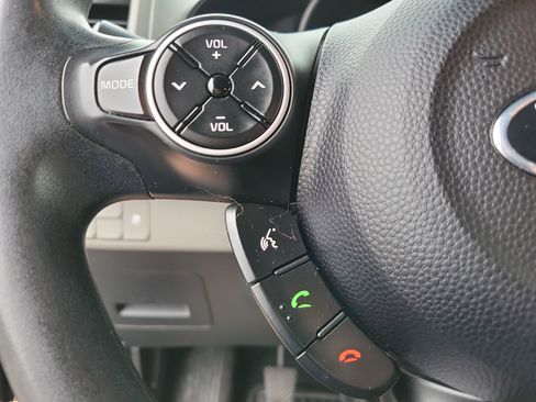 Used 2015 Kia Soul image 15