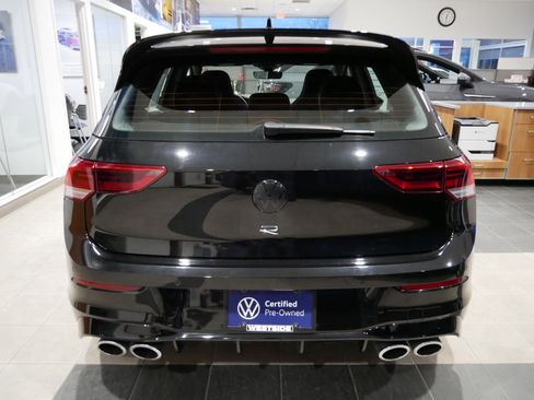 Used 2024 Volkswagen Golf R image 4