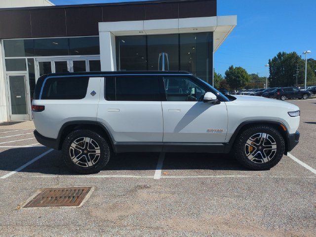 Used 2023 Rivian R1S Adventure Quad AWD/4WD image 9