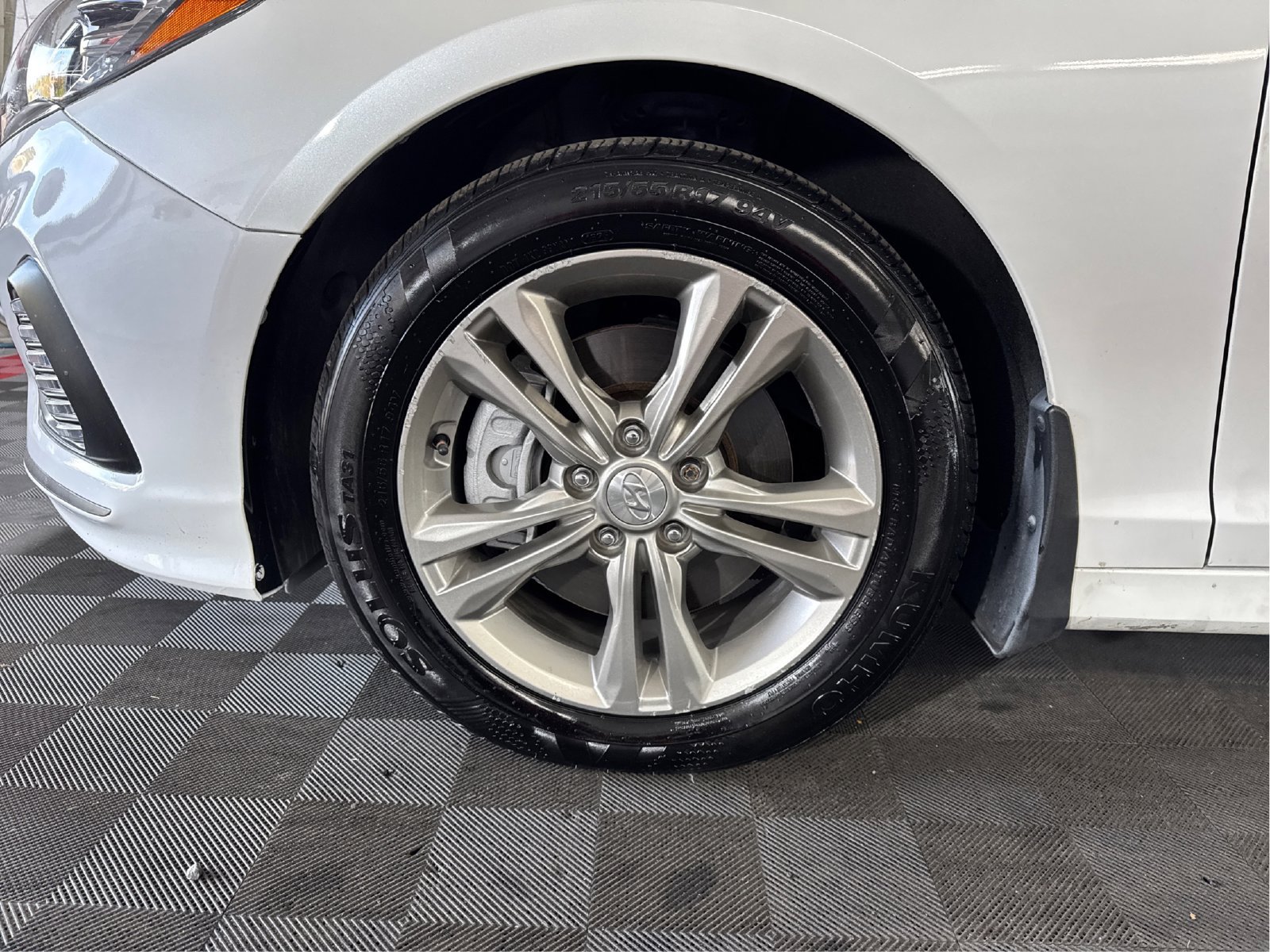 Used 2019 Hyundai Sonata Limited FWD image 30