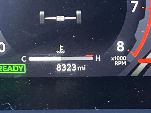 Certified 2025 Toyota 4Runner TRD Off-Road Premium image 33