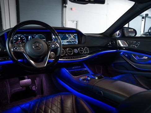 Used 2018 Mercedes-Benz Maybach S 560 4MATIC image 19