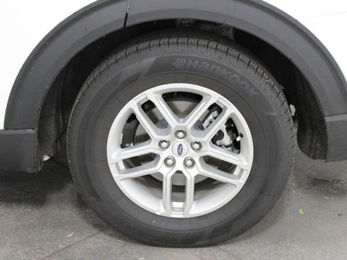 Used 2025 Ford Explorer Active w/ Active Comfort Package image 55