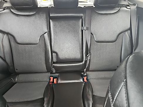 Used 2022 Jeep Compass Trailhawk w/ Trailhawk Convenience Group image 34