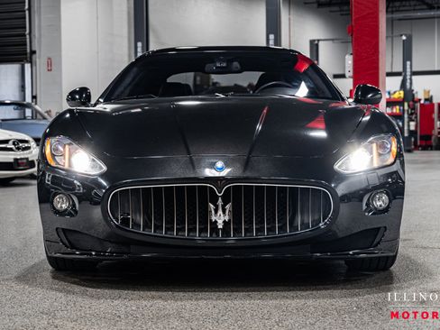 Used 2011 Maserati GranTurismo S image 8