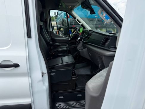 Used 2020 Ford Transit 250 Medium Roof w/ Load Area Protection Package RWD image 18