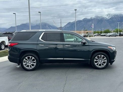 Used 2018 Chevrolet Traverse Premier AWD/4WD image 28