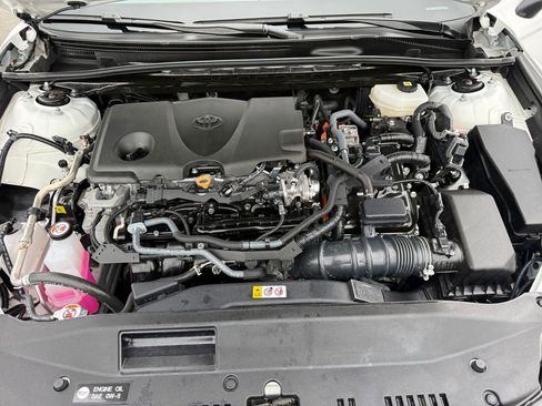 Used 2025 Toyota Camry LE w/ Convenience Package FWD image 30