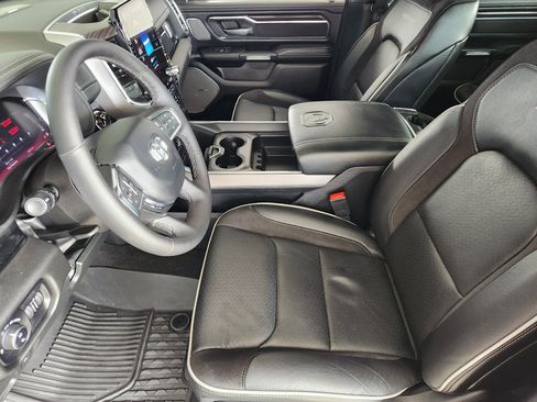 Used 2025 RAM 1500 Laramie w/ Night Edition AWD/4WD image 14