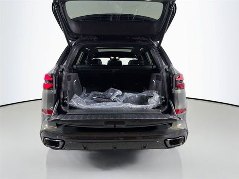 New 2026 BMW X5 xDrive40i w/ M Sport Package AWD/4WD image 54